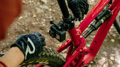 Handlebar / Seatpost / Pole Mount